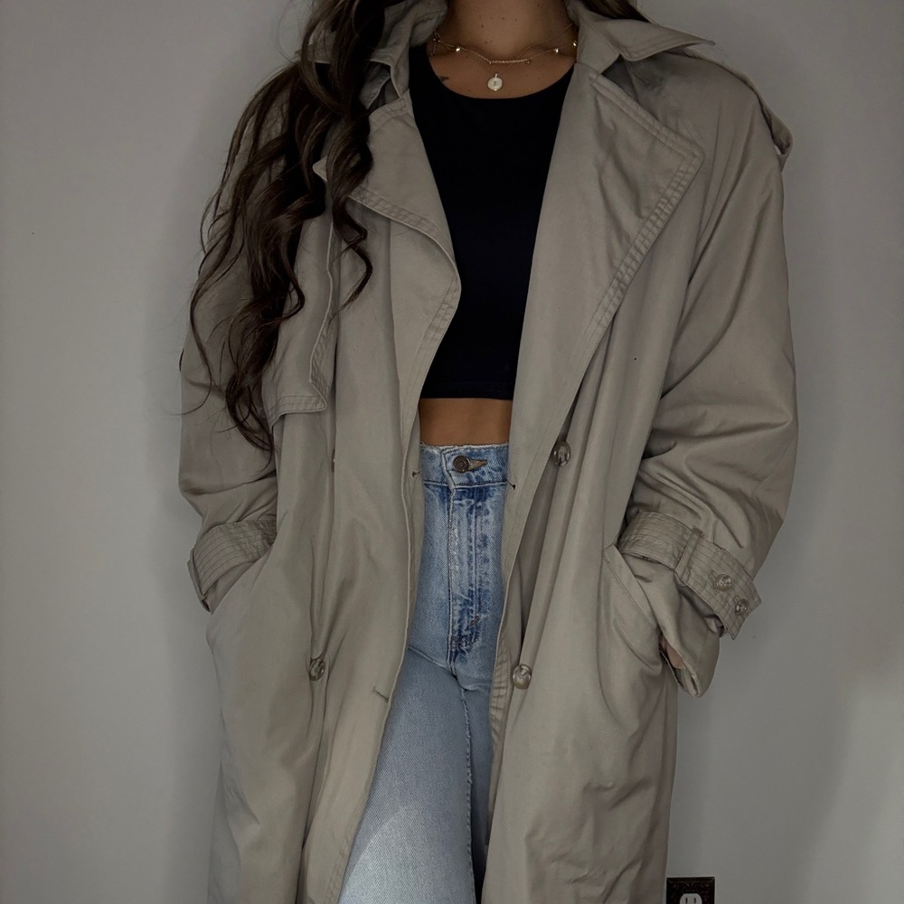 Elegant Beige Trench Coat for Women